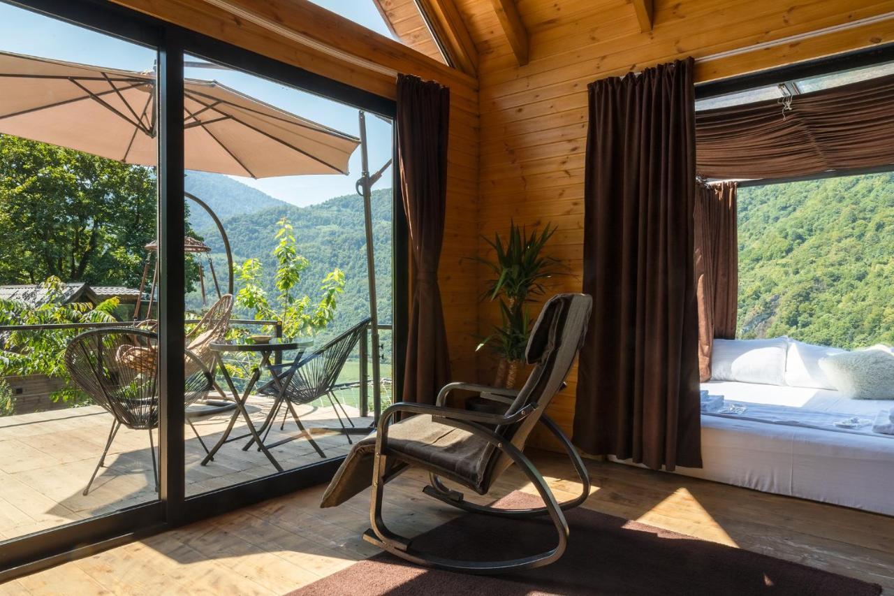 Woodpecker Ვუდფექერი Villa Batumi Exterior foto