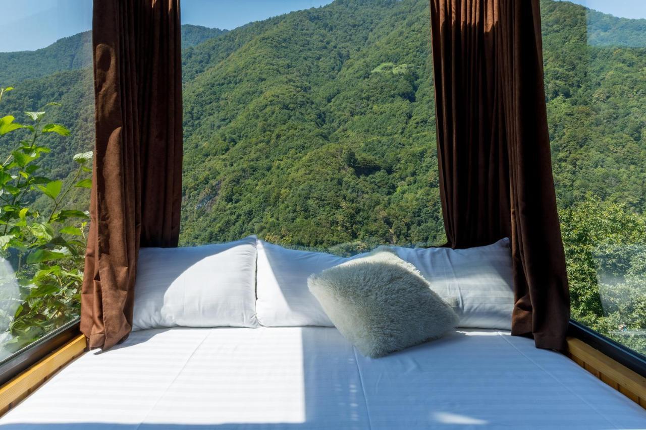 Woodpecker Ვუდფექერი Villa Batumi Exterior foto