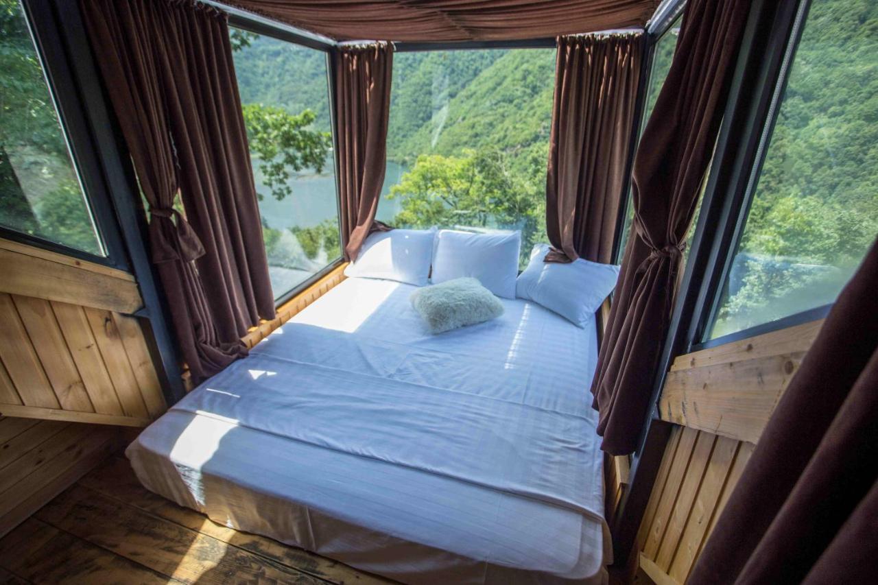 Woodpecker Ვუდფექერი Villa Batumi Exterior foto