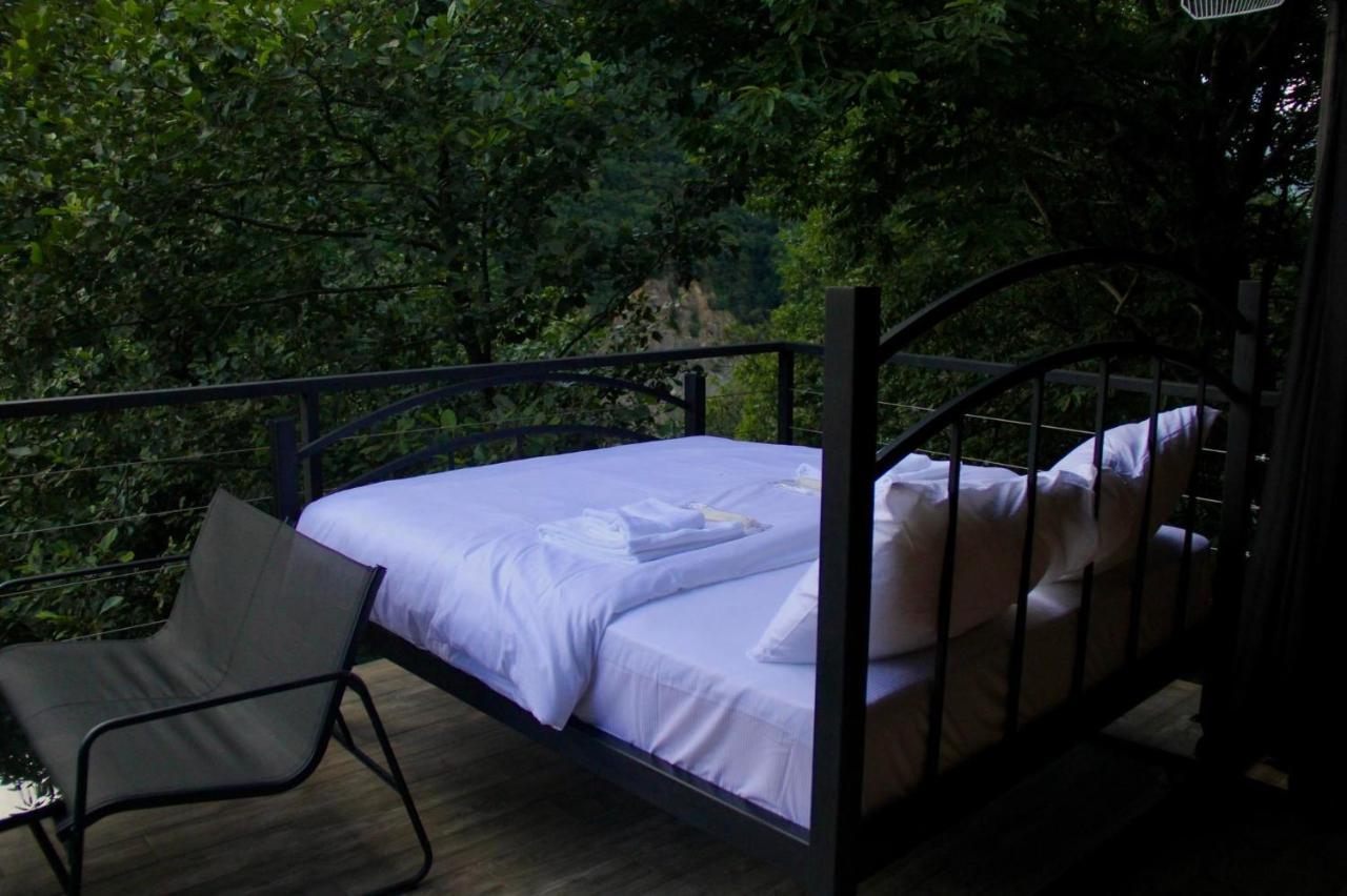 Woodpecker Ვუდფექერი Villa Batumi Exterior foto