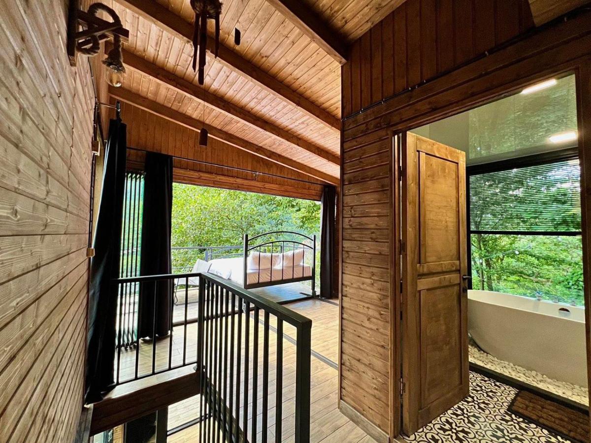 Woodpecker Ვუდფექერი Villa Batumi Exterior foto