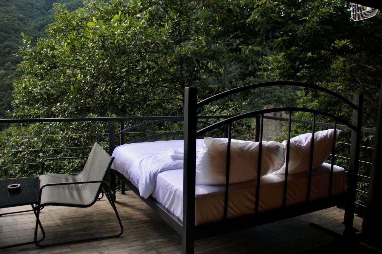 Woodpecker Ვუდფექერი Villa Batumi Exterior foto