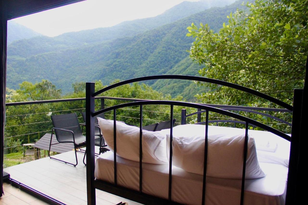 Woodpecker Ვუდფექერი Villa Batumi Exterior foto
